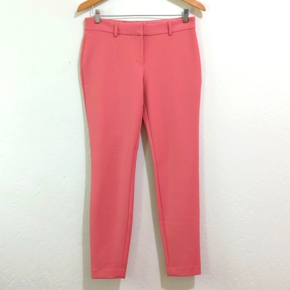 LIKE NEW Express Extreme Stretch Mid Rise Skinny Pants in Salmon Size 8 Regular - Picture 3 of 11